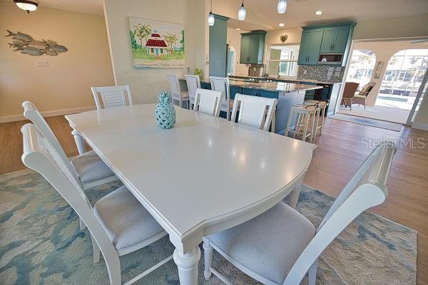 330 SORRENTO CT, PUNTA GORDA, FL, 33950