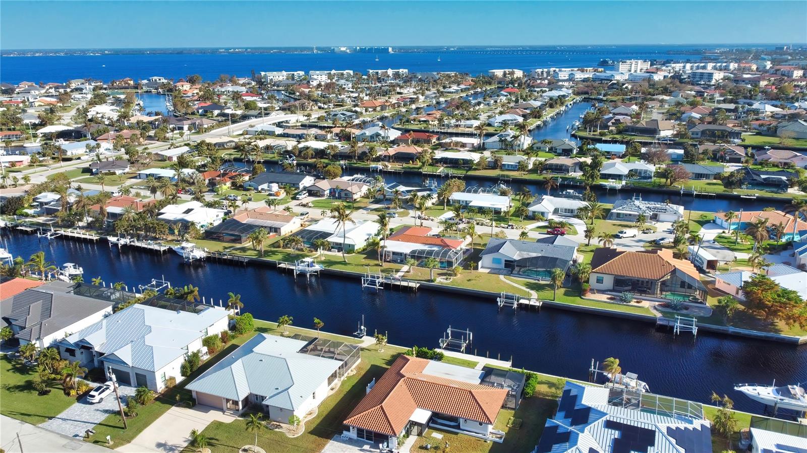 330 SORRENTO CT, PUNTA GORDA, FL, 33950