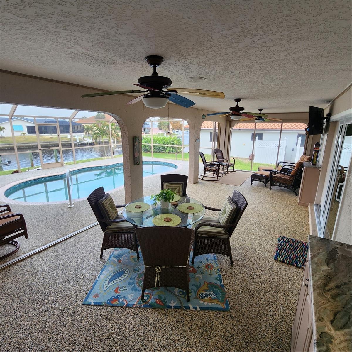 330 SORRENTO CT, PUNTA GORDA, FL, 33950