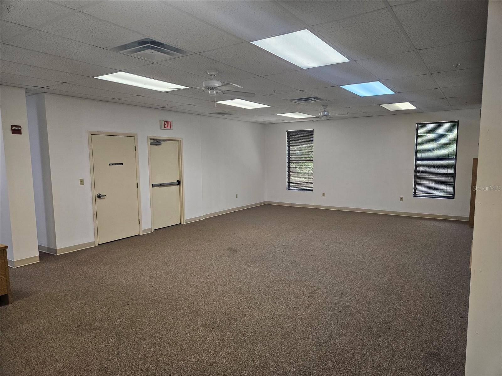 2504 TAMIAMI TRL N, NOKOMIS, FL, 34275