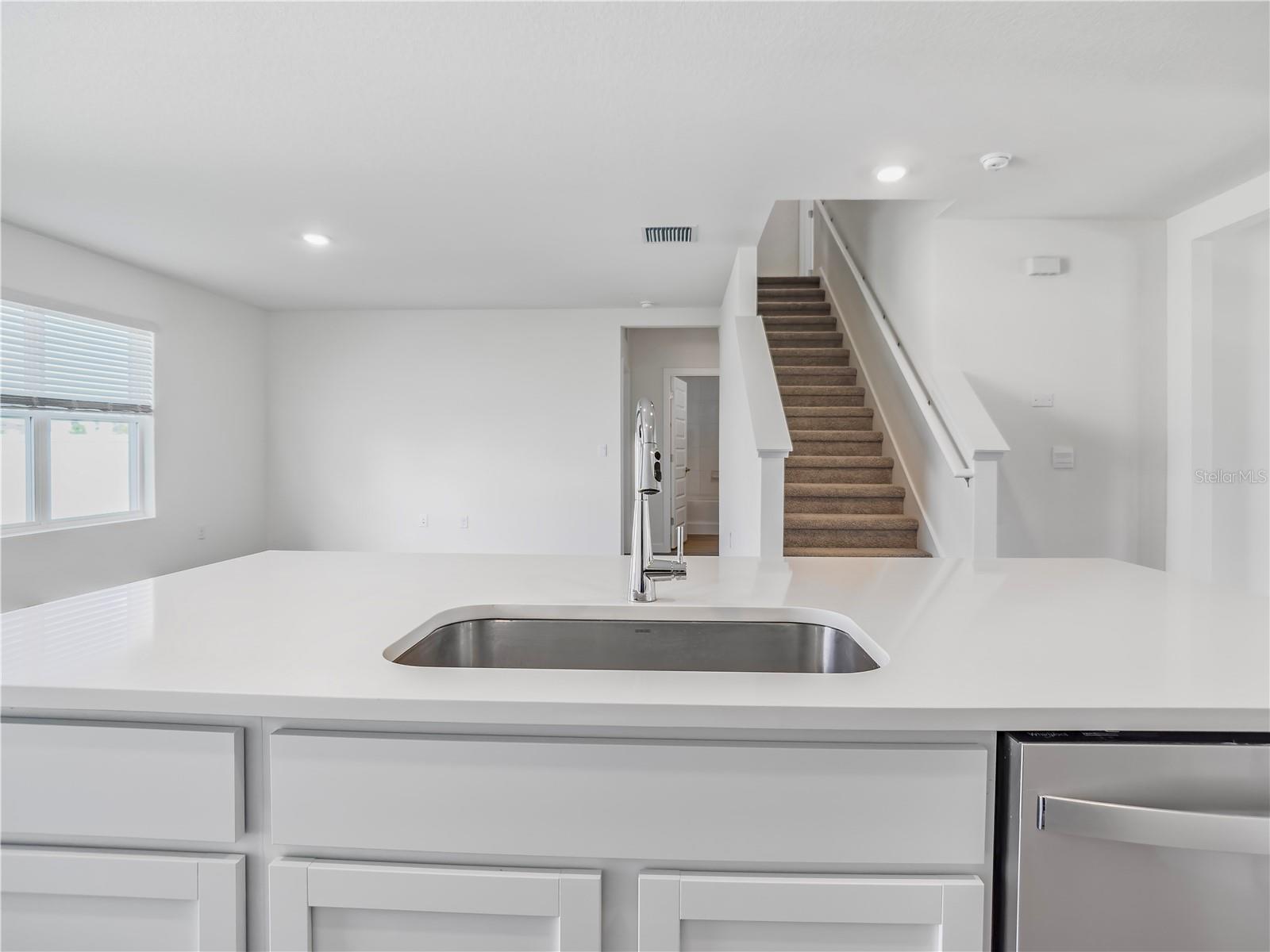 31925 OYSTER TRELLIS LN, WESLEY CHAPEL, FL, 33545