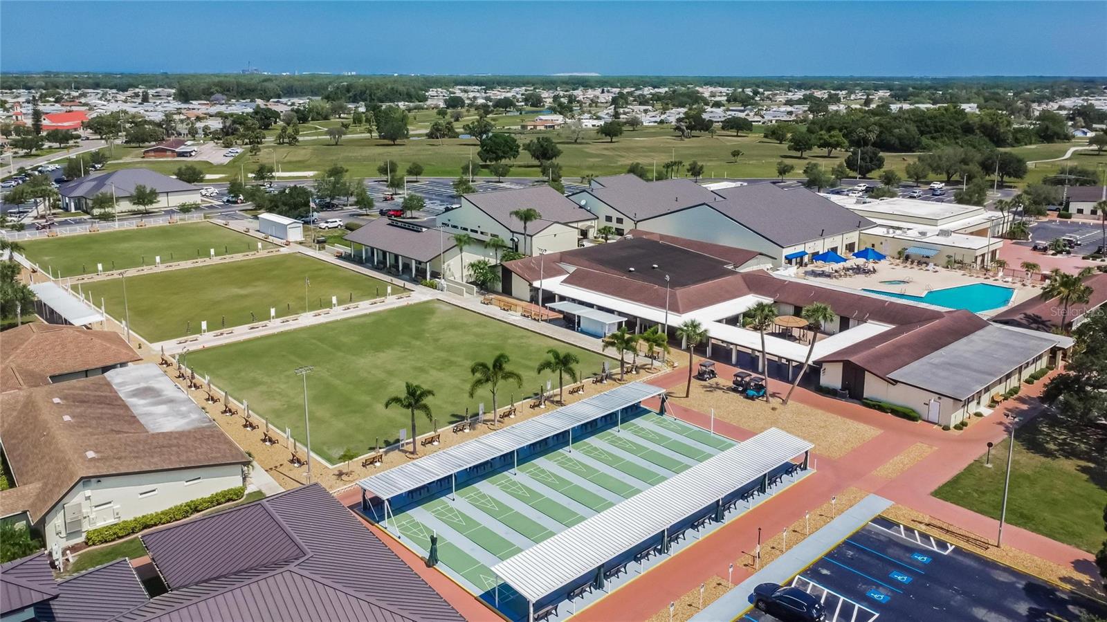 1207 CHEVY CHASE DR, SUN CITY CENTER, FL, 33573