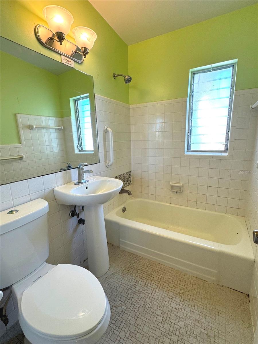 21218 GLADIS AVE, PORT CHARLOTTE, FL, 33952