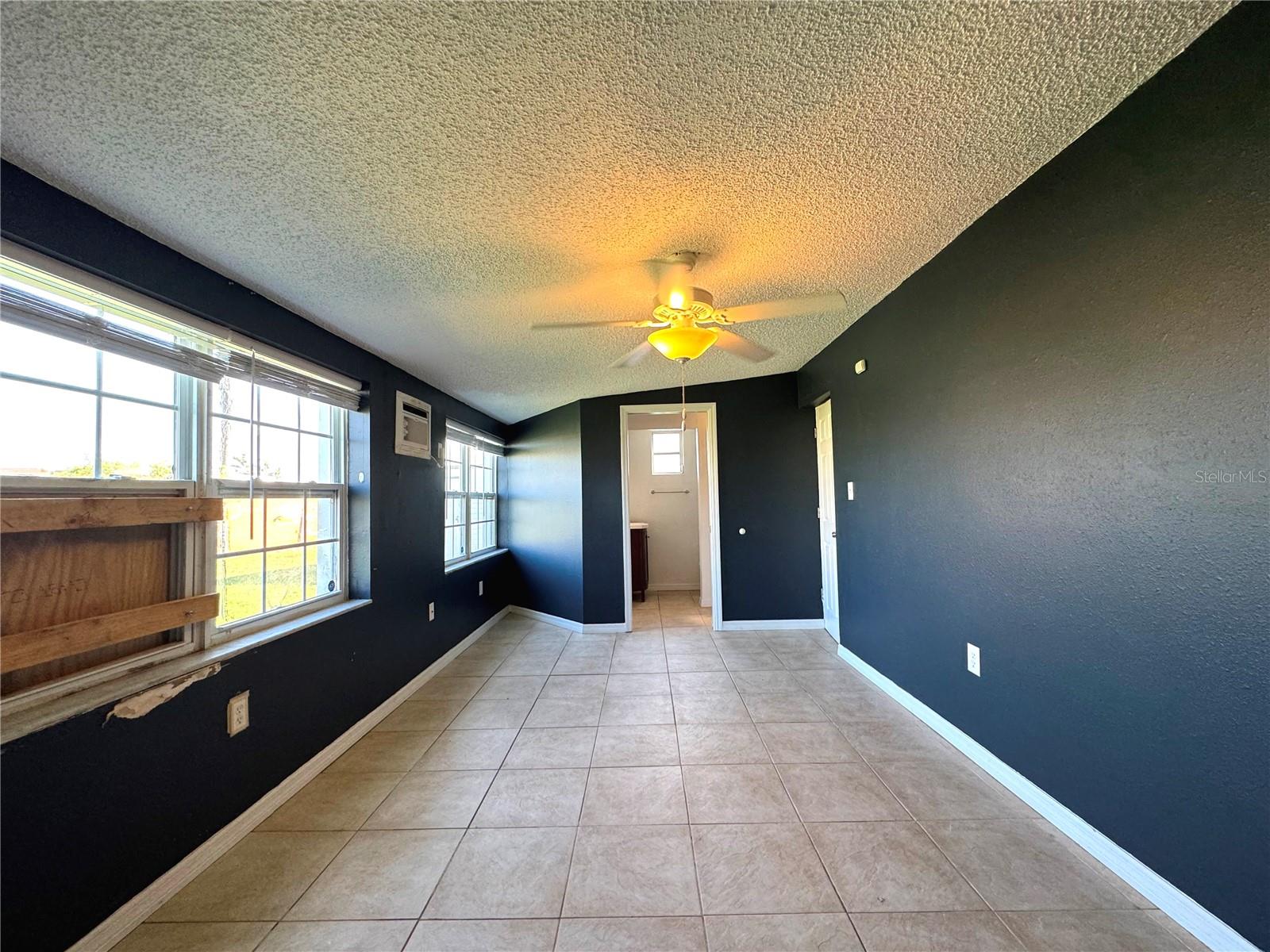 21218 GLADIS AVE, PORT CHARLOTTE, FL, 33952