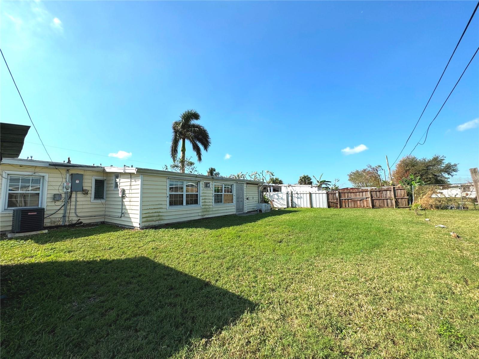 21218 GLADIS AVE, PORT CHARLOTTE, FL, 33952