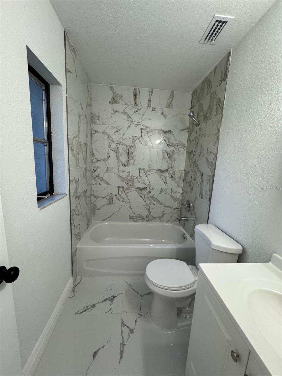 6403 AMUNDSON ST, TAMPA, FL, 33634