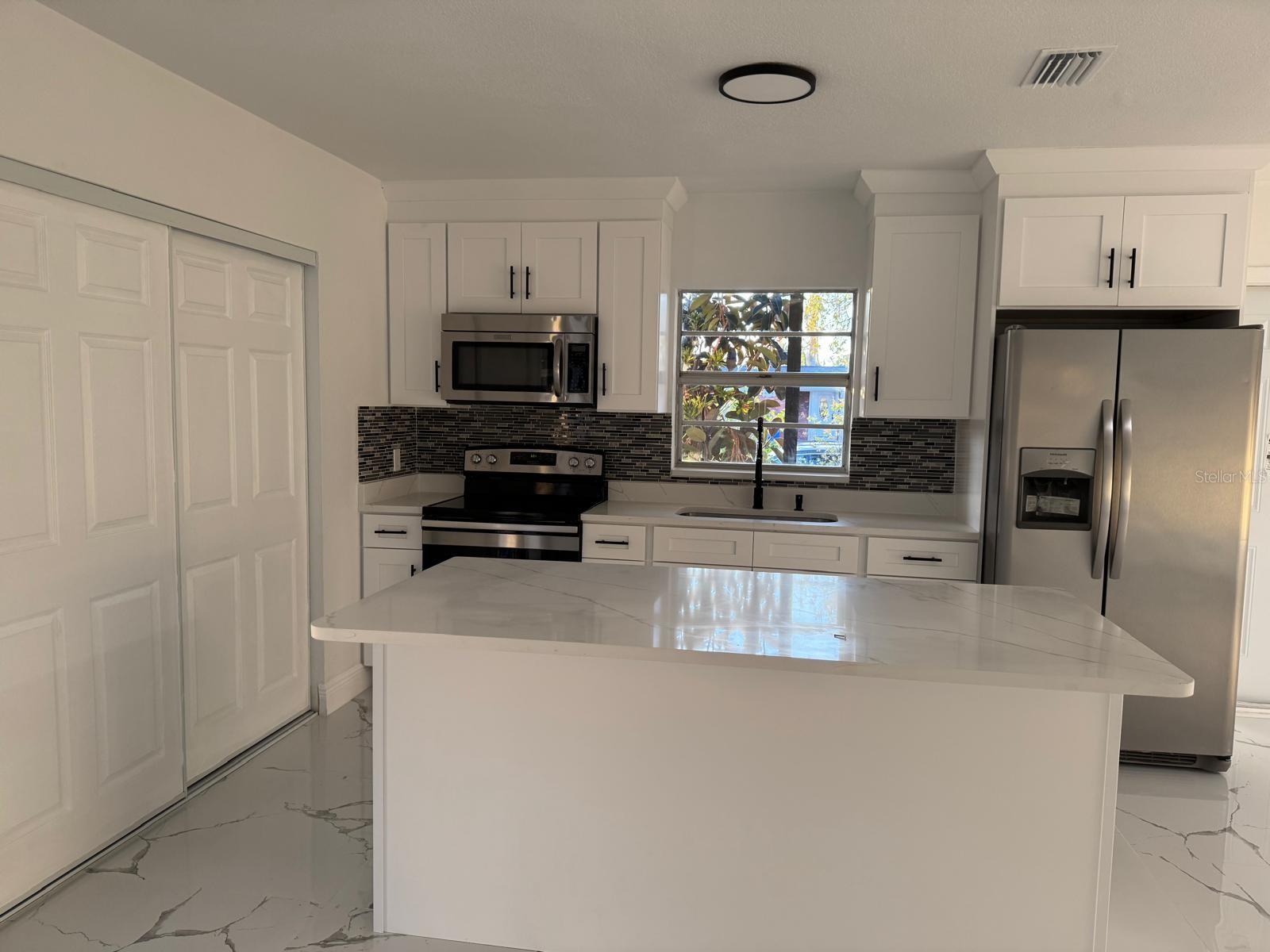6403 AMUNDSON ST, TAMPA, FL, 33634
