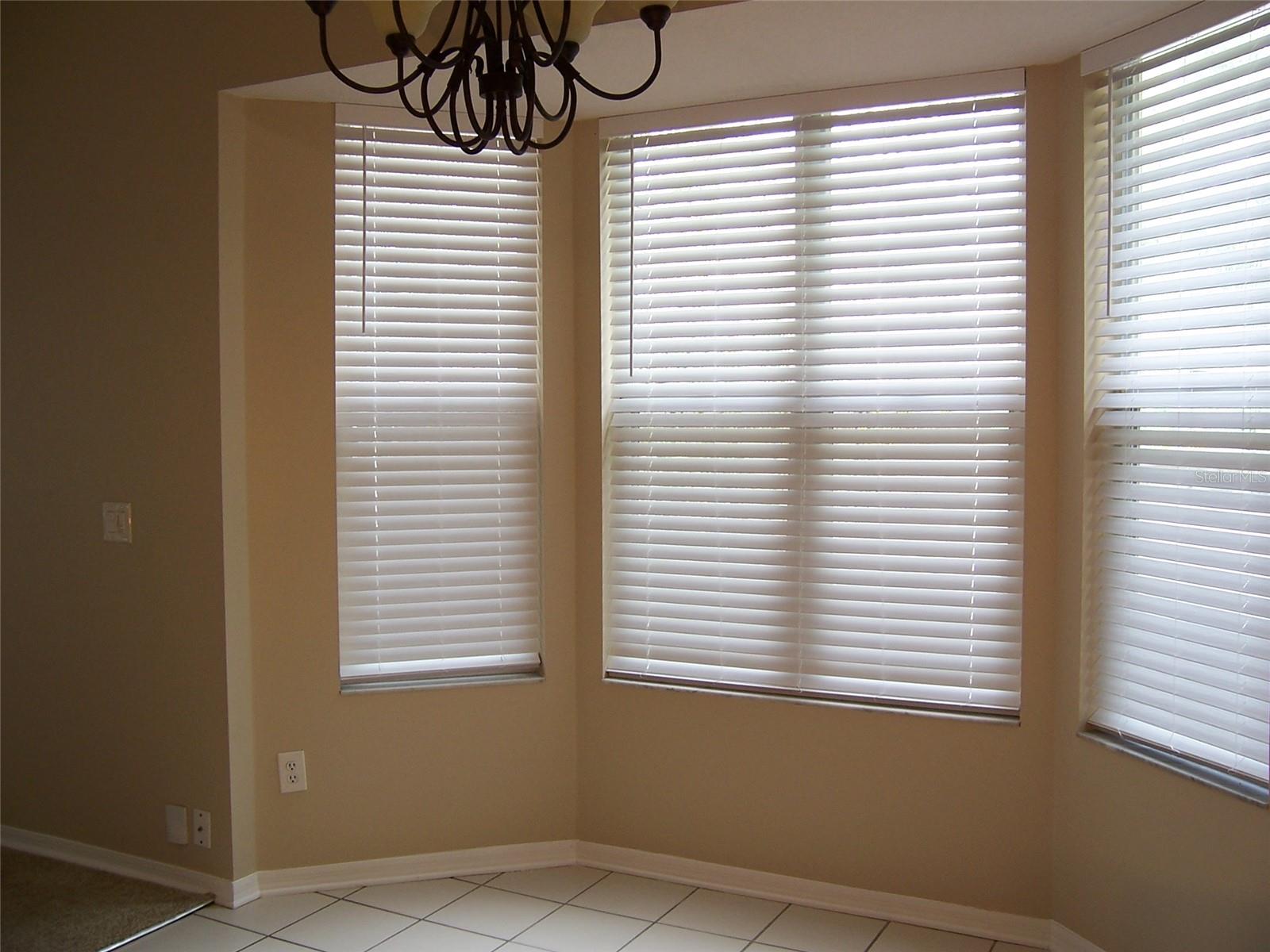1348 NEW TOWN AVE, ORLANDO, FL, 32835