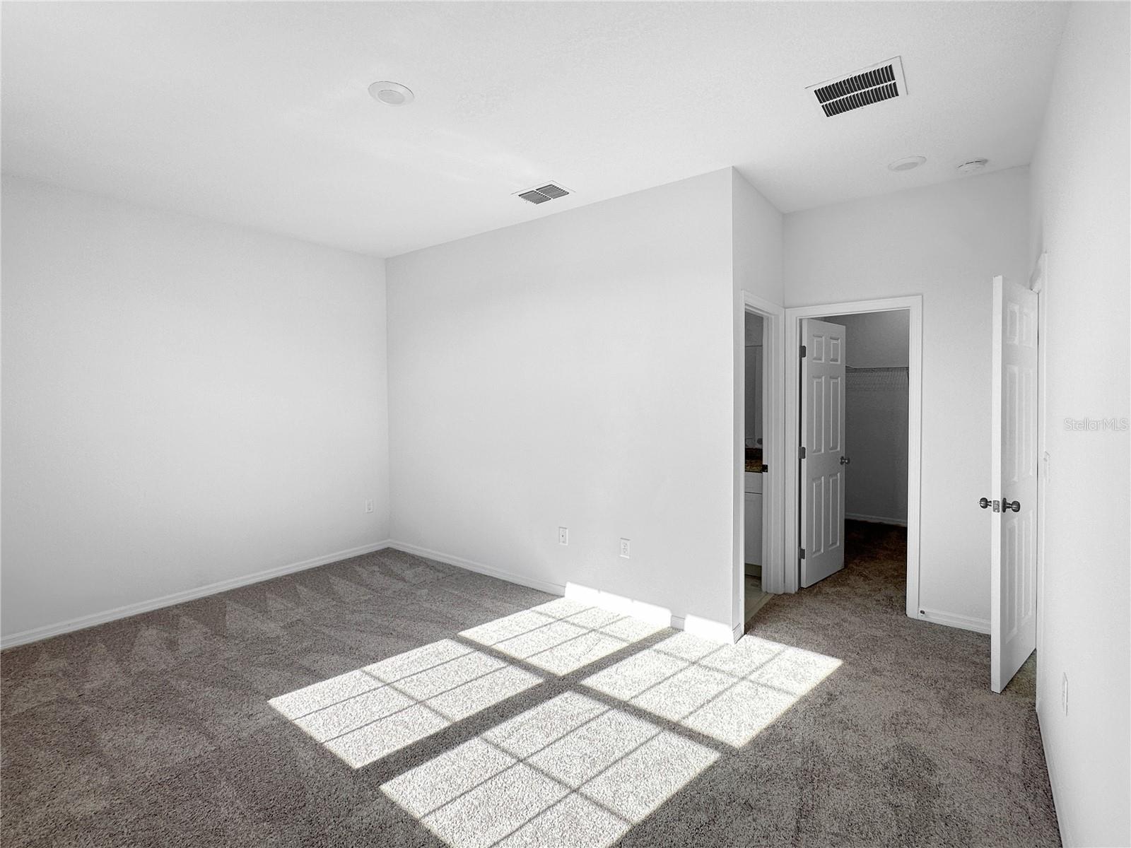 731 DESMOINES DR, KISSIMMEE, FL, 34759
