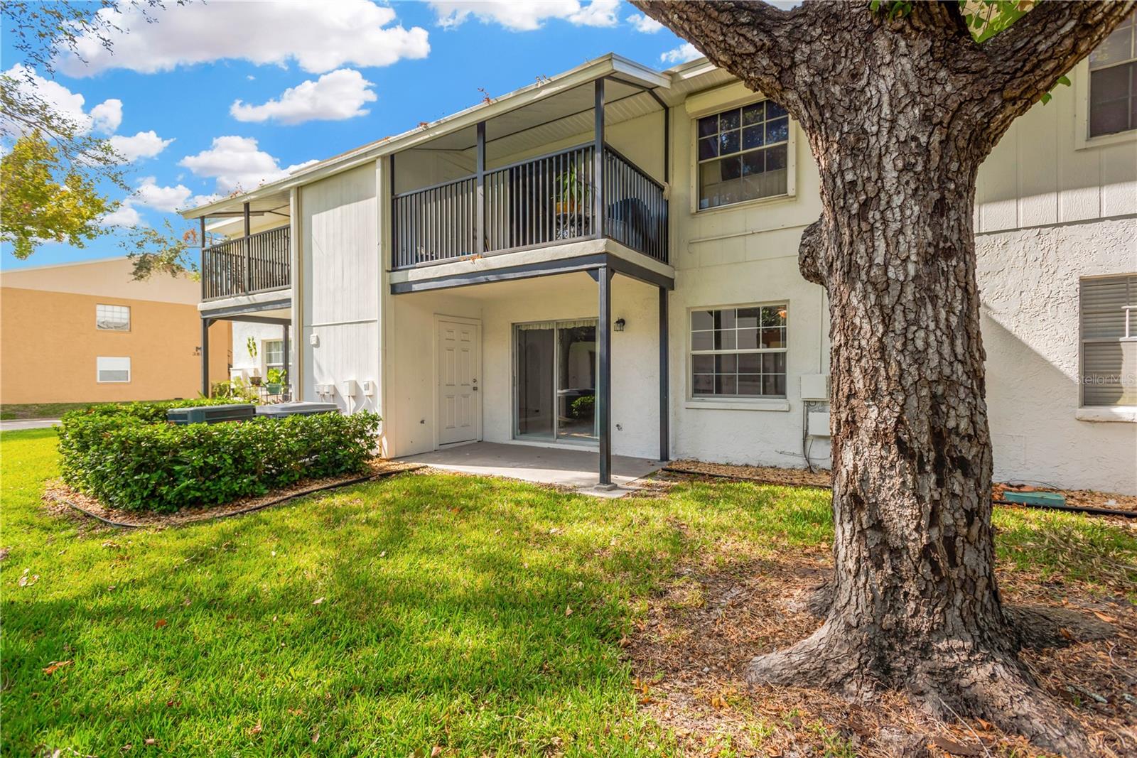 3819 N OAK DR #I21, TAMPA, FL, 33611