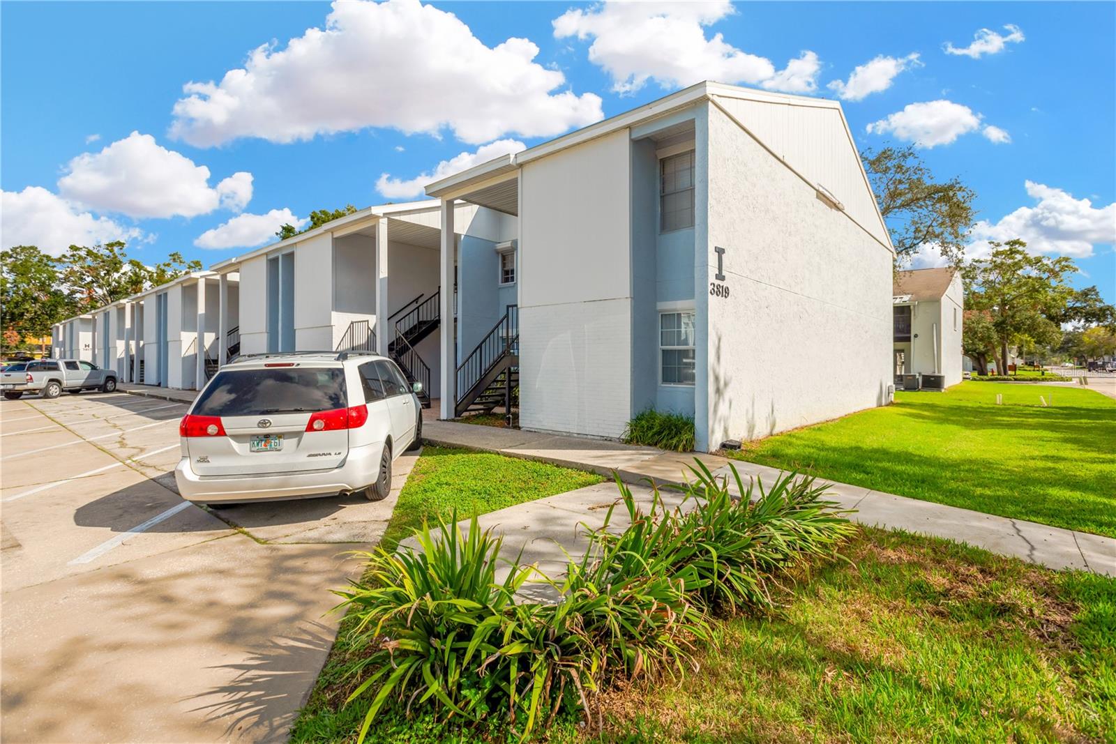 3819 N OAK DR #I21, TAMPA, FL, 33611