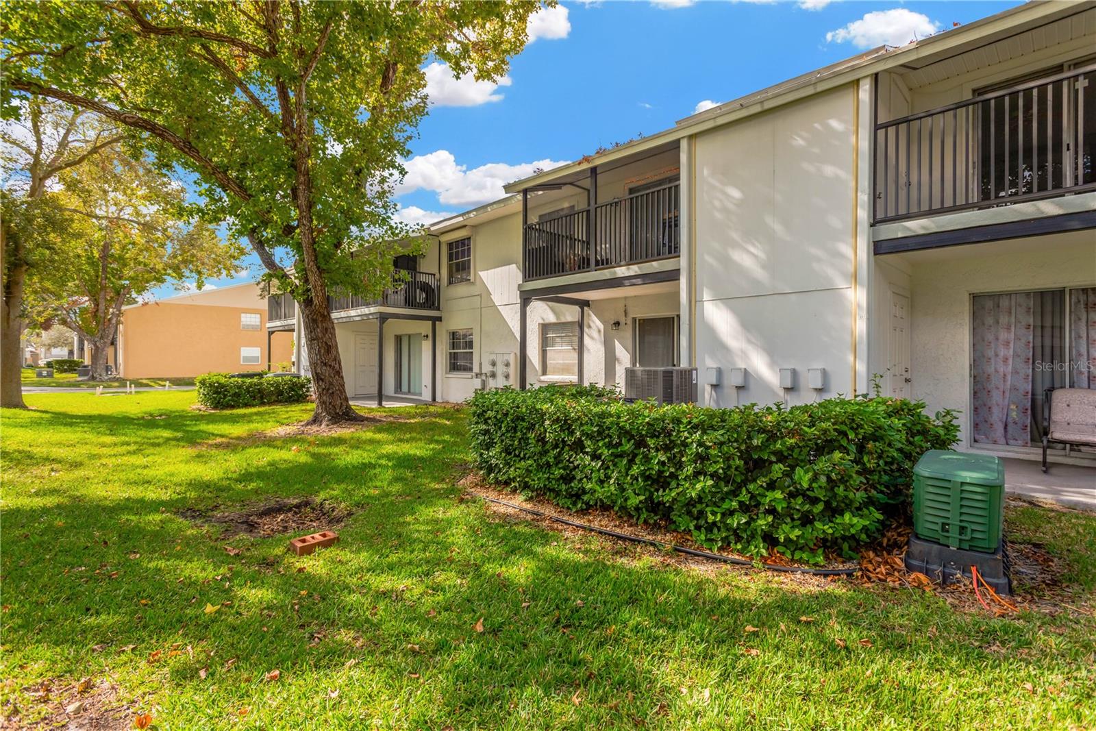 3819 N OAK DR #I21, TAMPA, FL, 33611