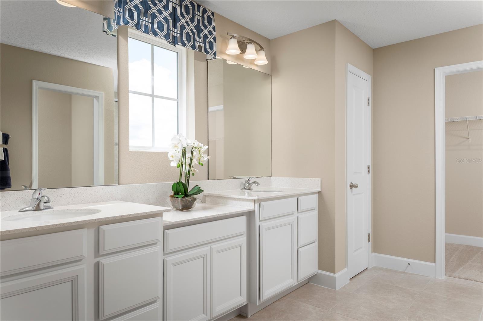 1702 W PALMS DR, PORT CHARLOTTE, FL, 33953