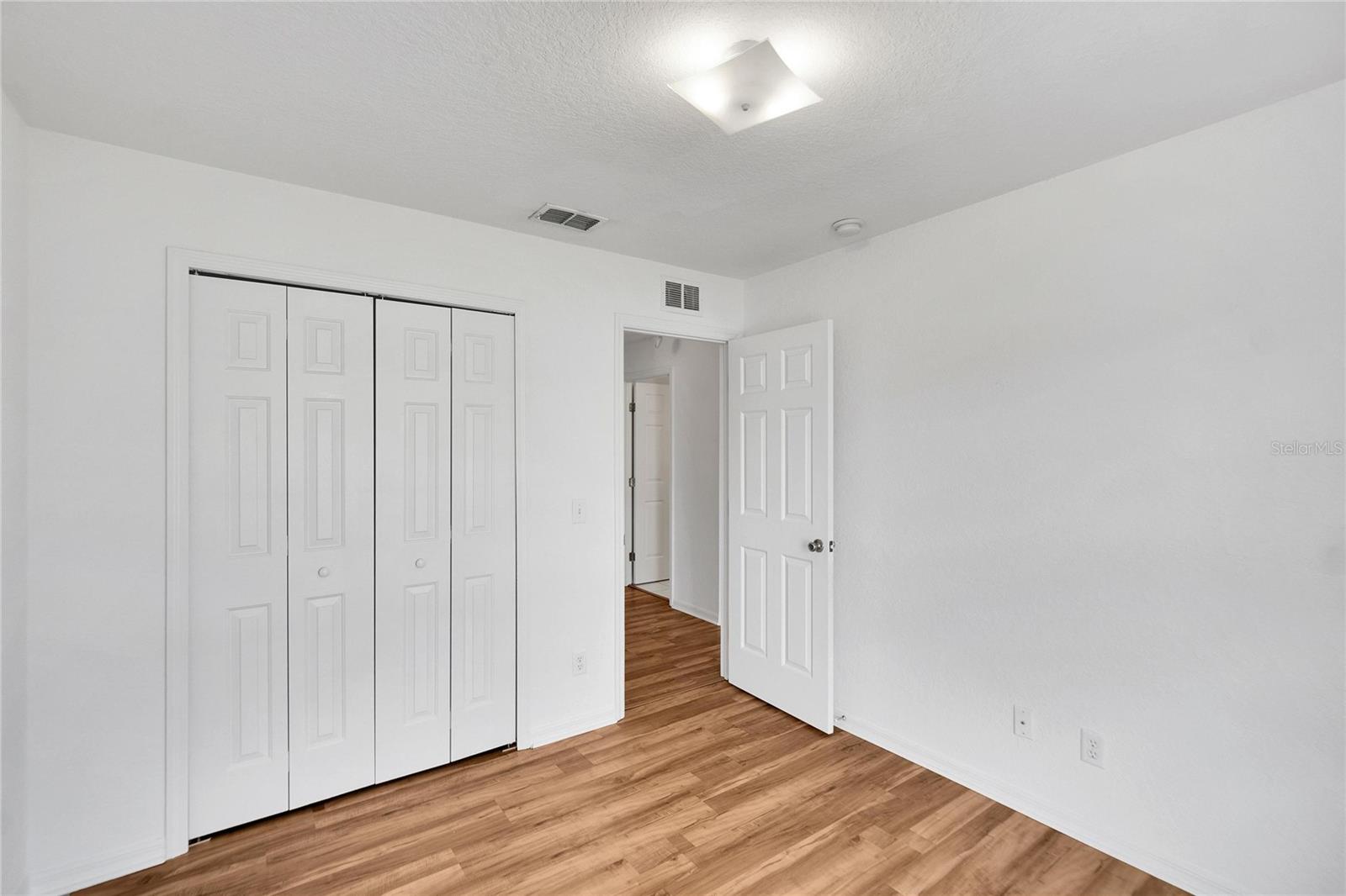 6064 MISSION DR, LAKELAND, FL, 33812