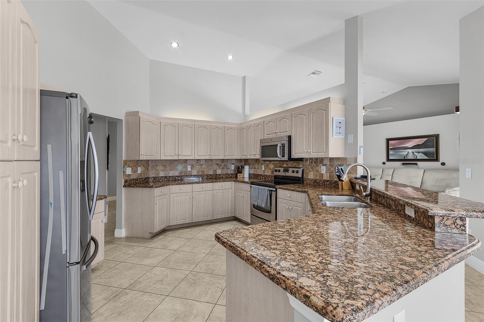 210 NICHOLAS PKWY W, CAPE CORAL, FL, 33991