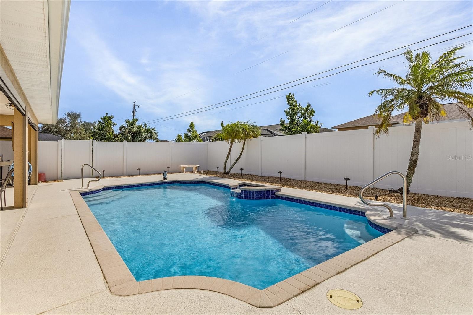 210 NICHOLAS PKWY W, CAPE CORAL, FL, 33991