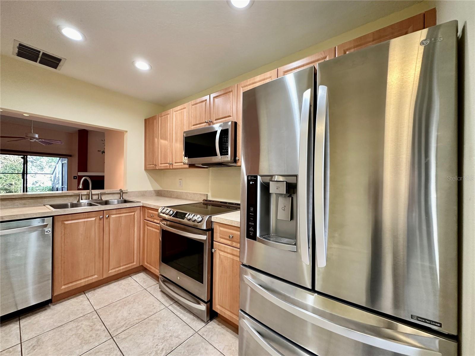 2004 WESTLEY CT, SAFETY HARBOR, FL, 34695