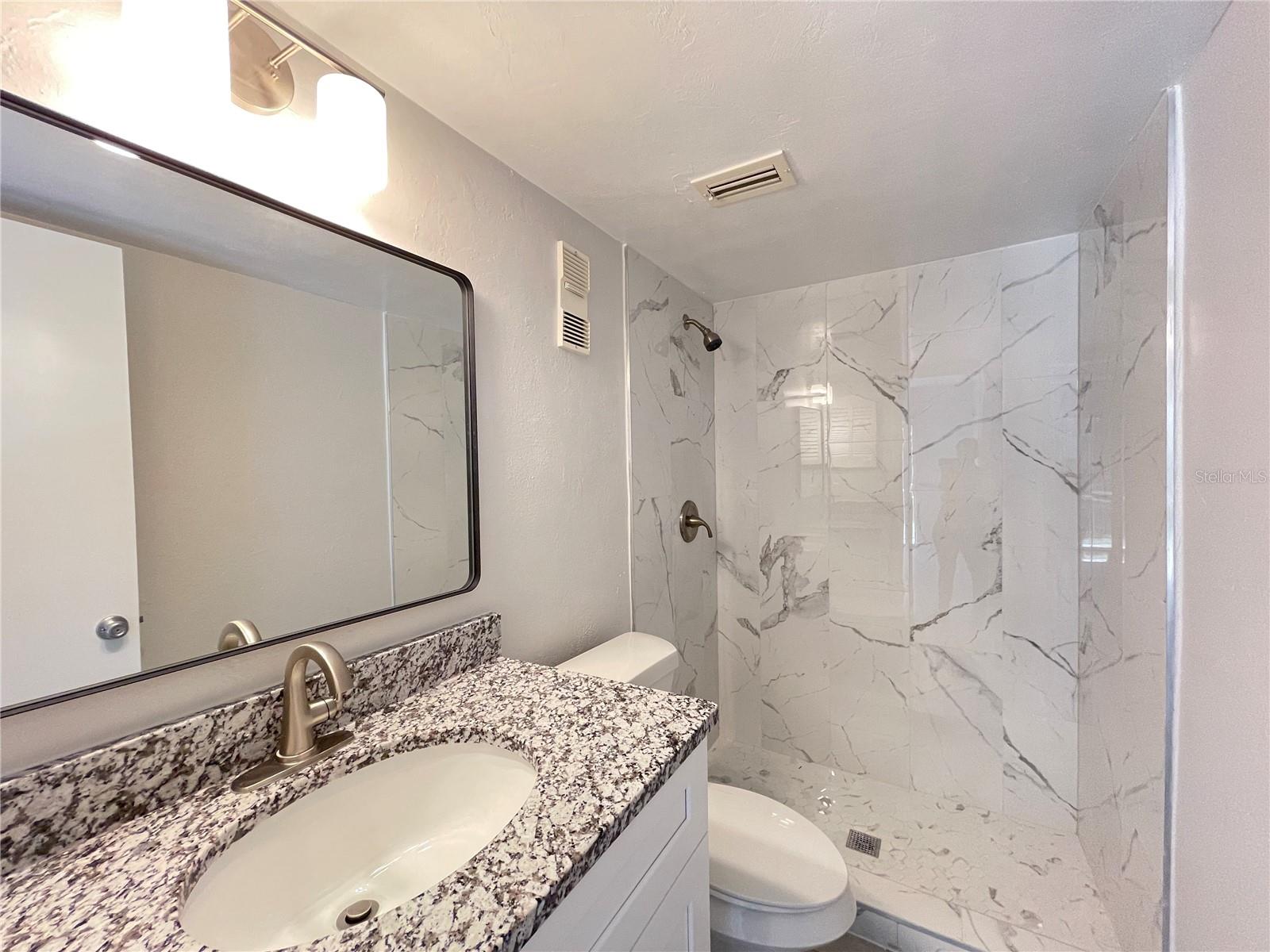 4906 VICTORIA DR #103, CAPE CORAL, FL, 33904