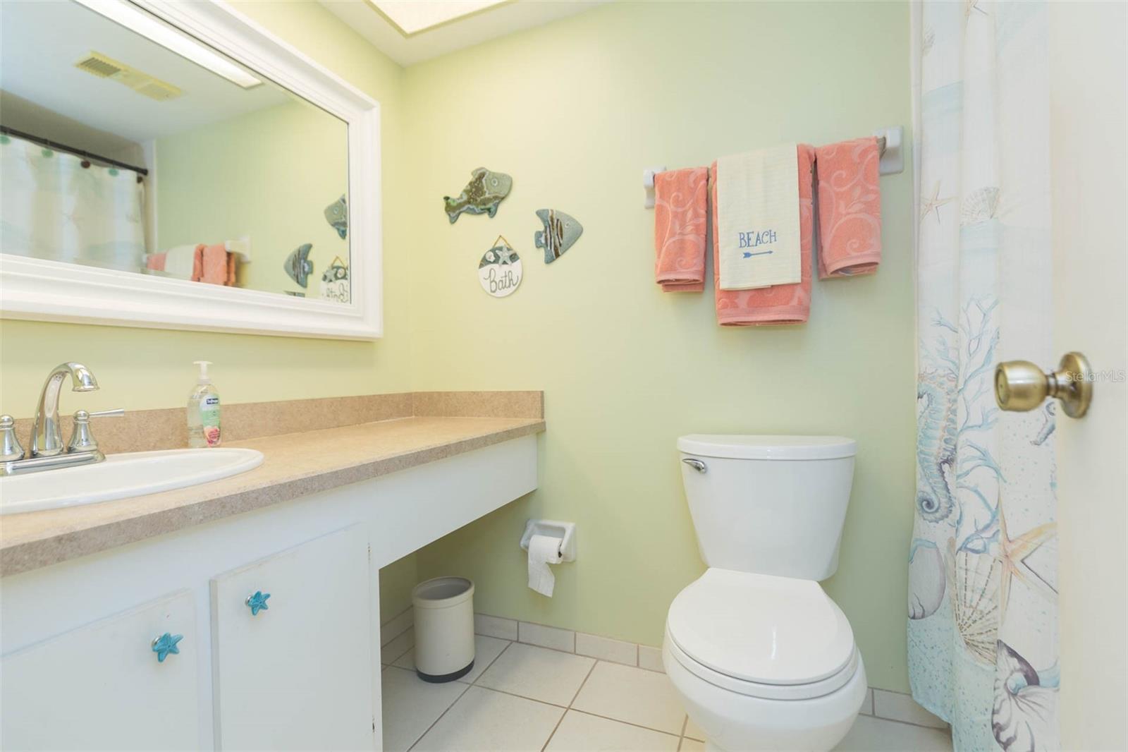 315 30 AVE W #B201, BRADENTON, FL, 34205