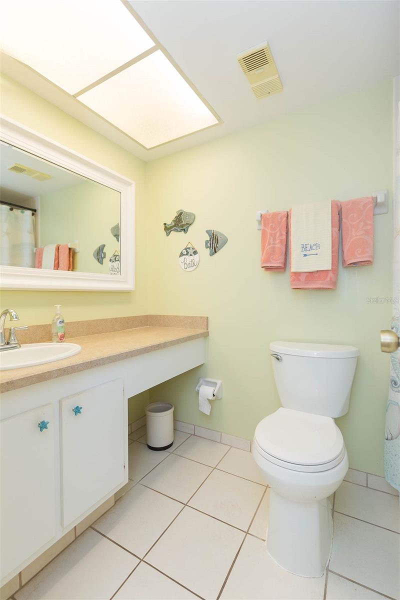 315 30 AVE W #B201, BRADENTON, FL, 34205