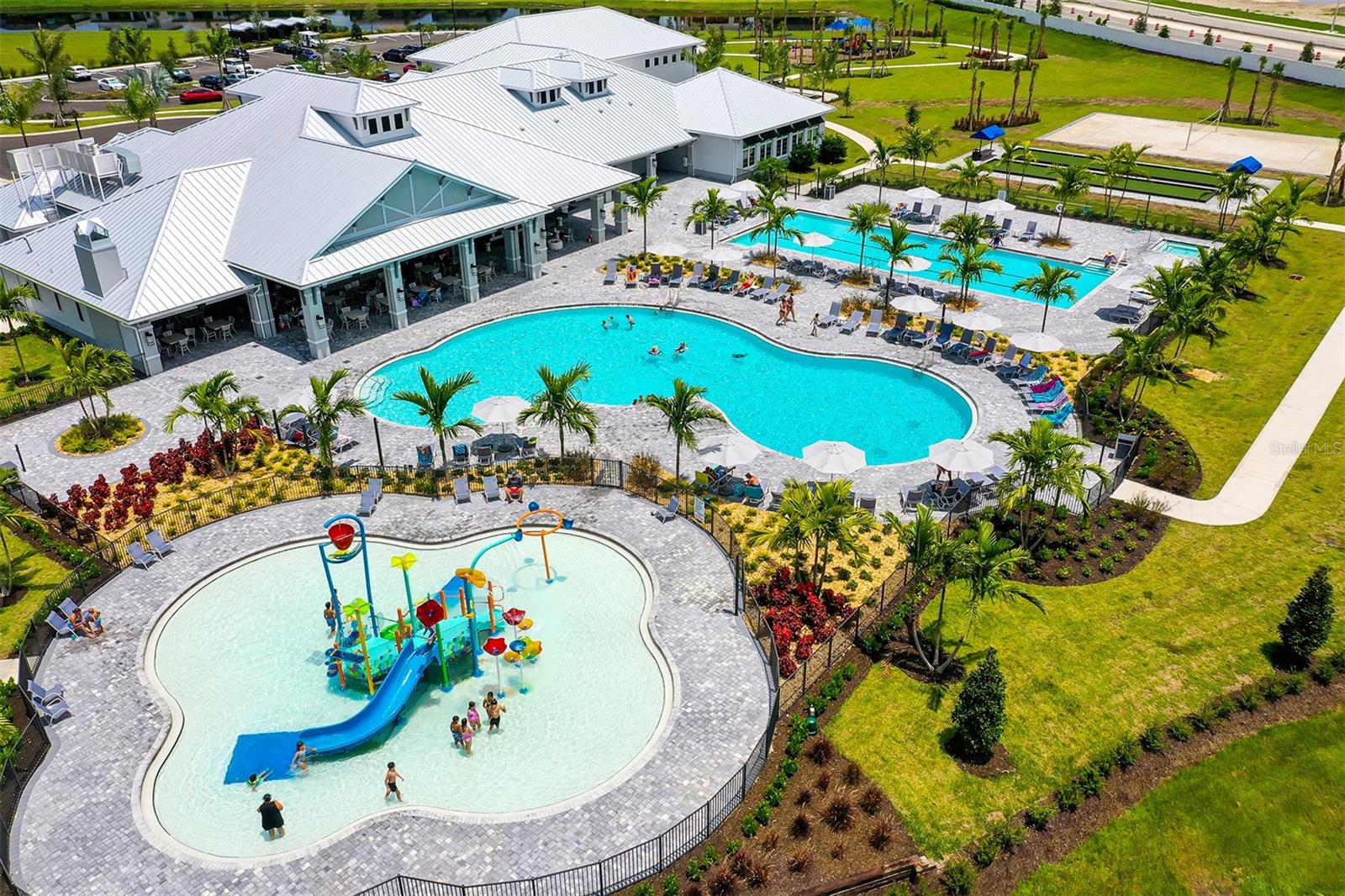 15721 SUNNY DAY DR, BRADENTON, FL, 34211