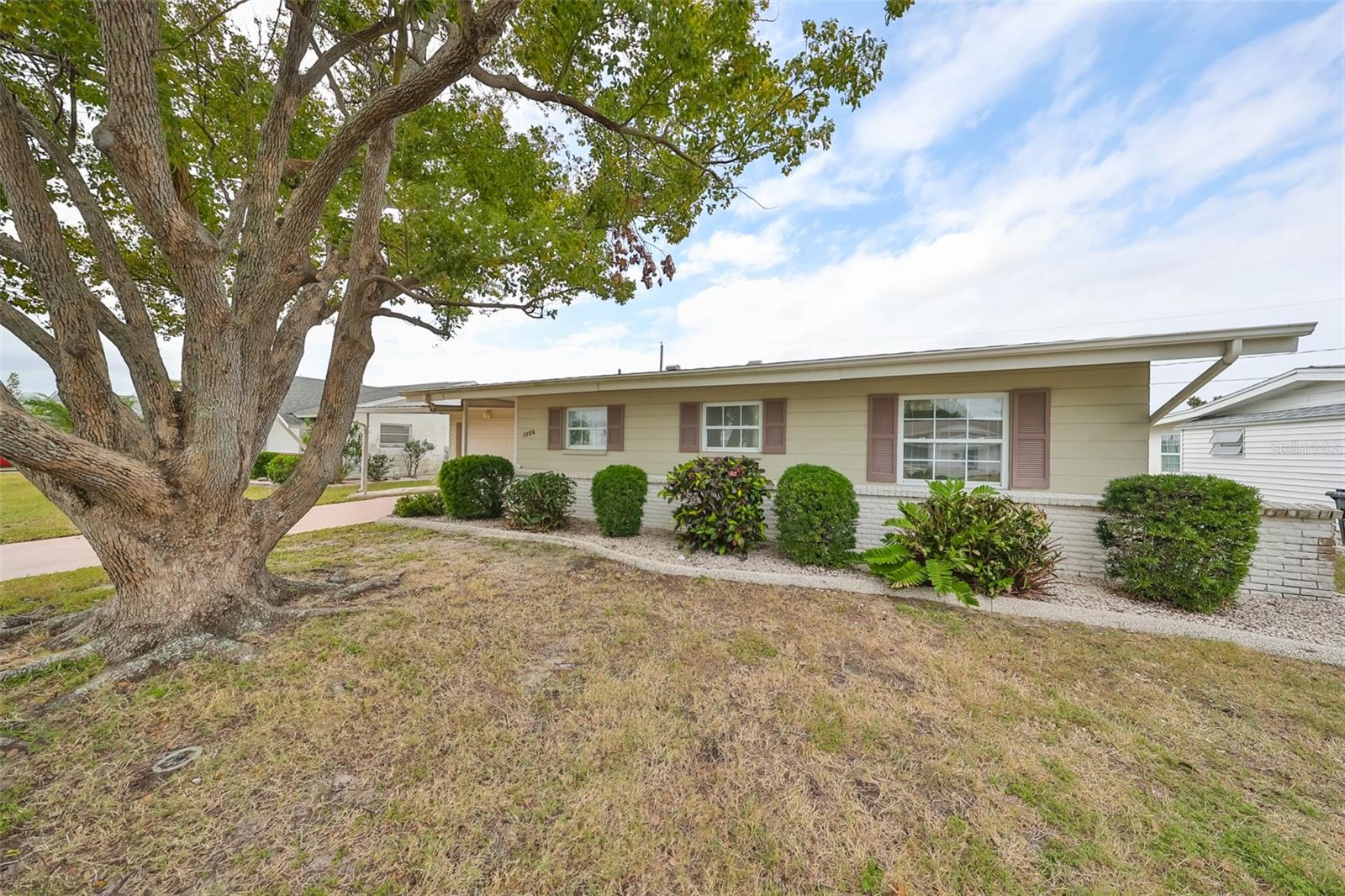 1728 COUNCIL DR, SUN CITY CENTER, FL, 33573