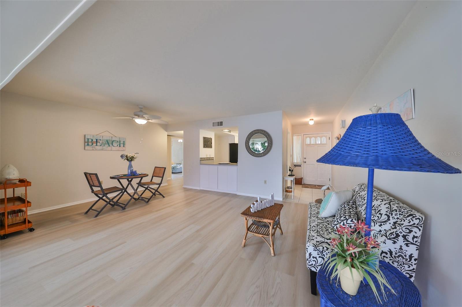 1728 COUNCIL DR, SUN CITY CENTER, FL, 33573