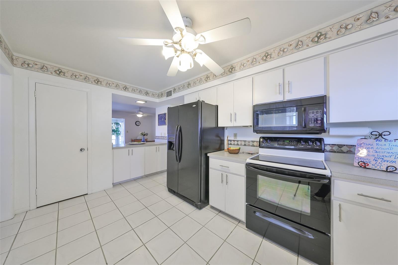 1728 COUNCIL DR, SUN CITY CENTER, FL, 33573