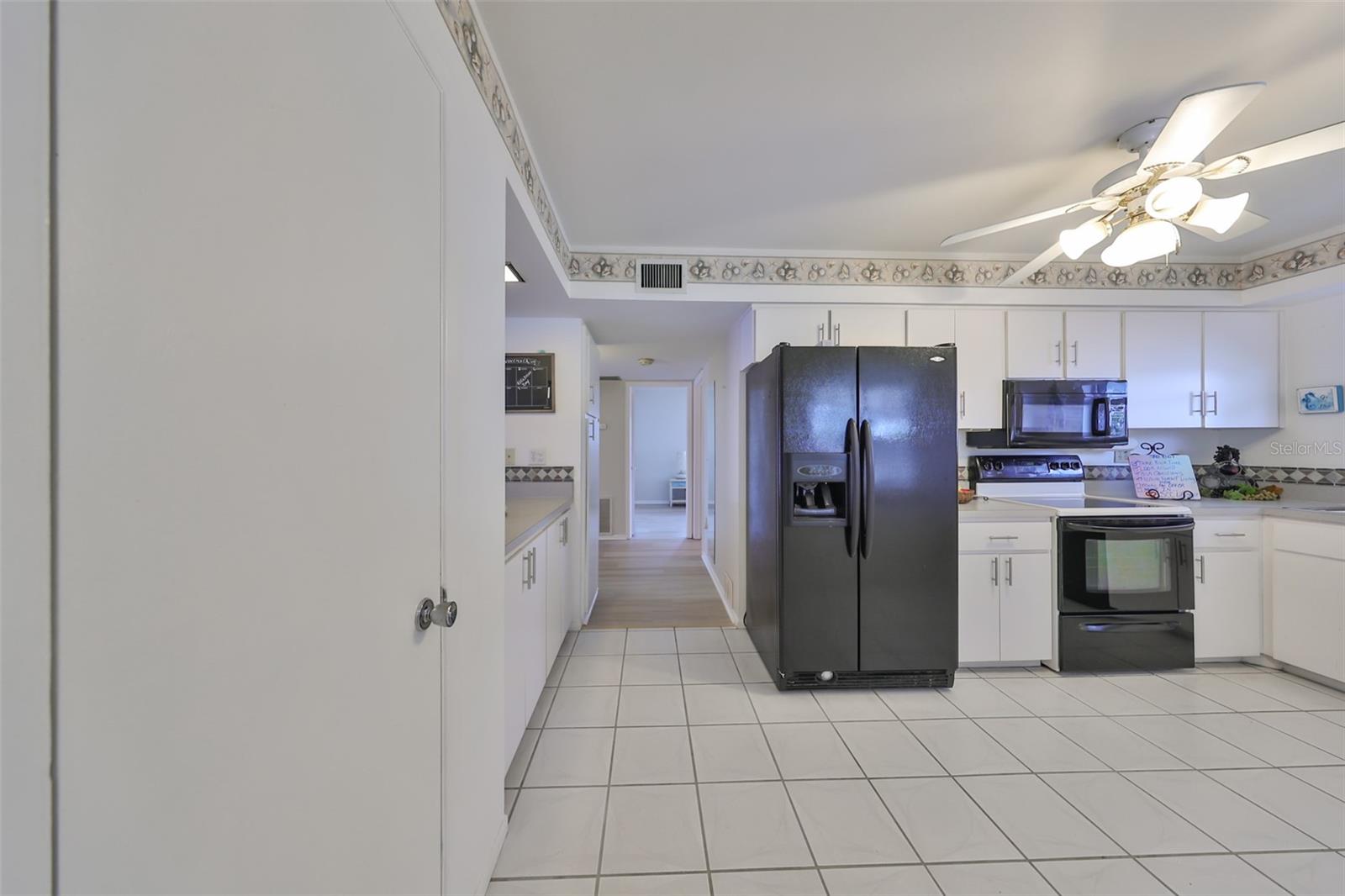 1728 COUNCIL DR, SUN CITY CENTER, FL, 33573