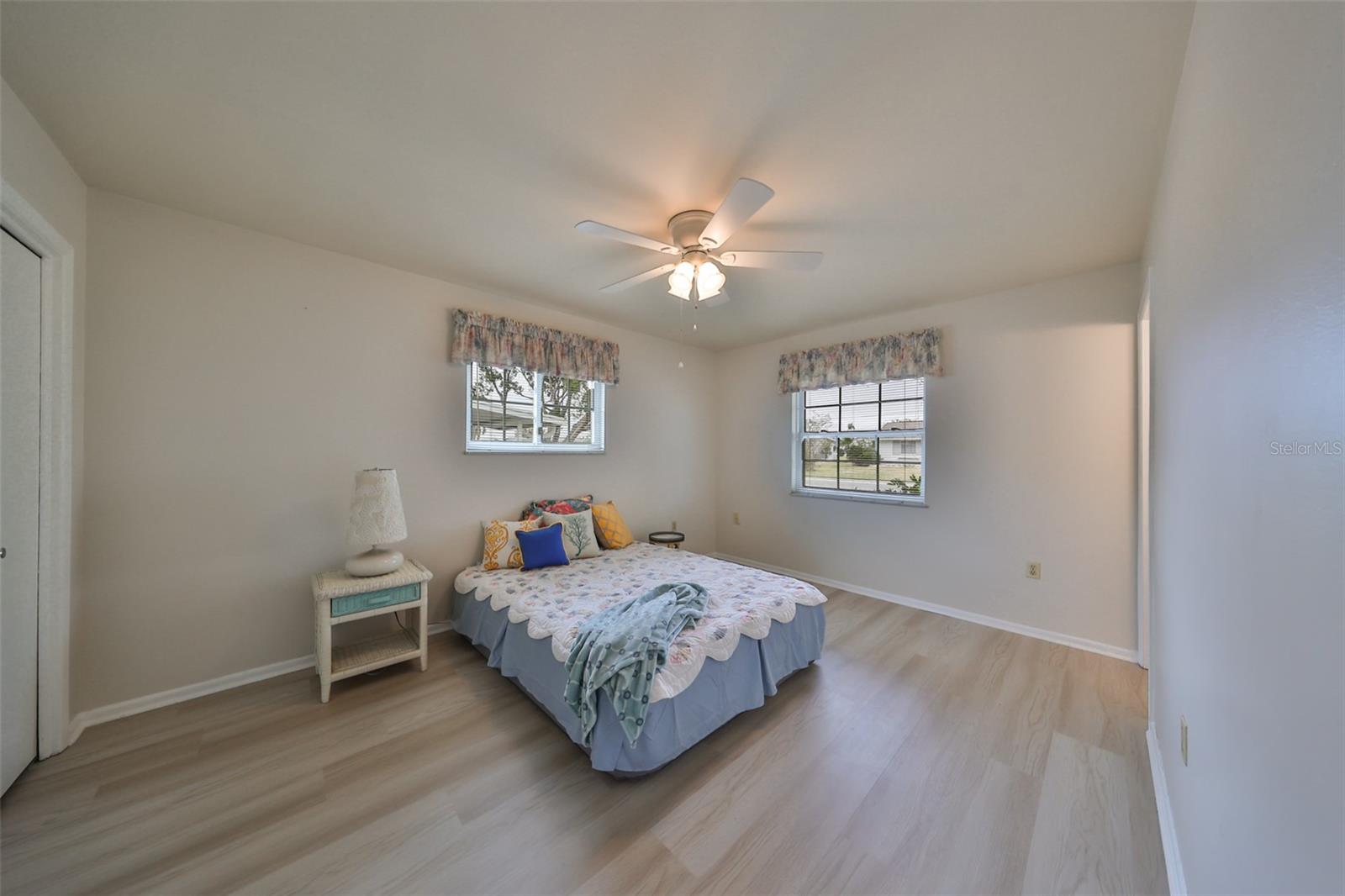 1728 COUNCIL DR, SUN CITY CENTER, FL, 33573