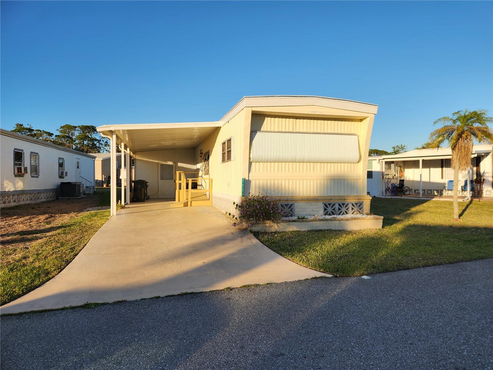 5524 HOLIDAY PARK BLVD, NORTH PORT, FL, 34287
