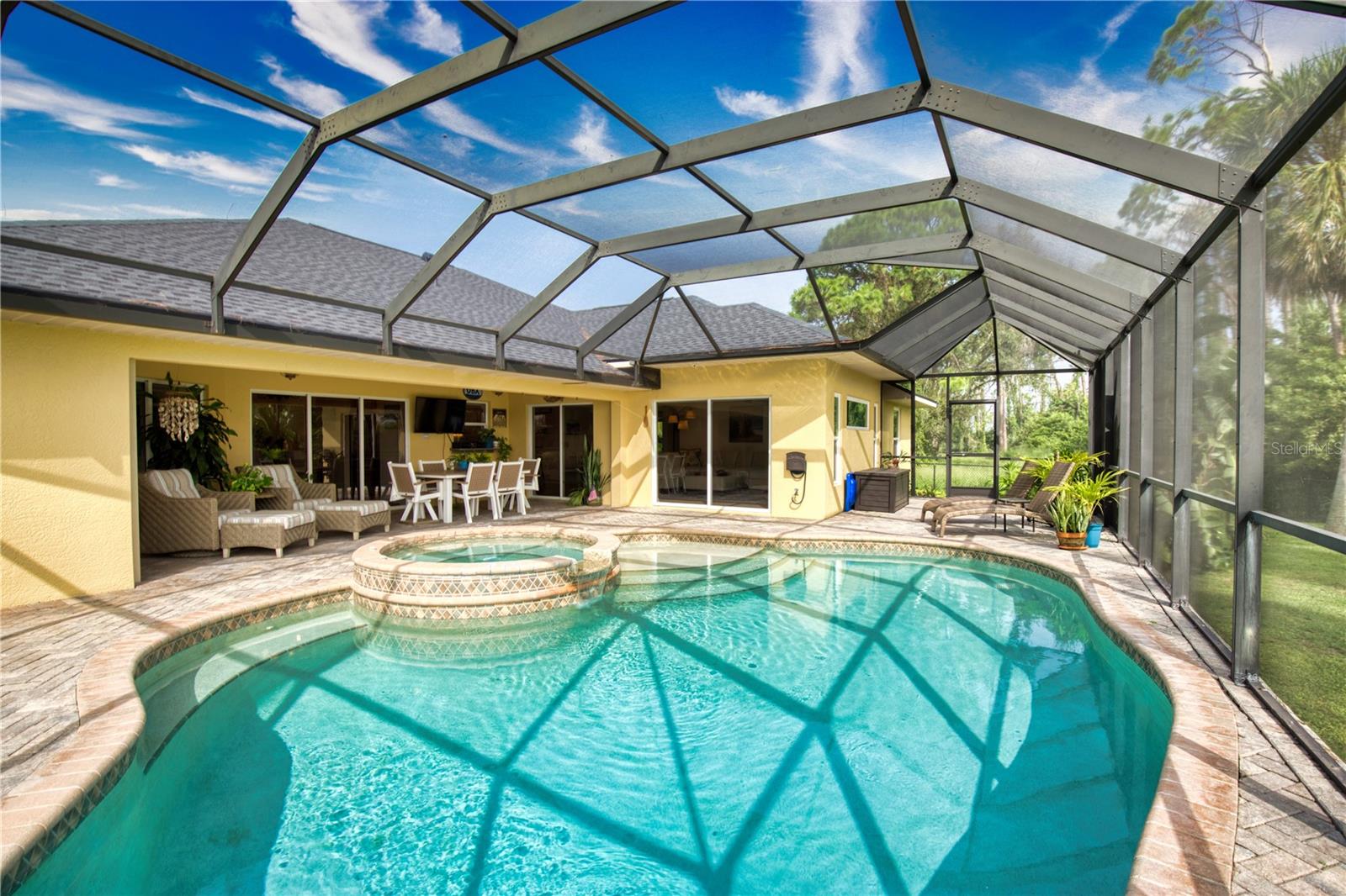 39 TEE VIEW PL, ROTONDA WEST, FL, 33947