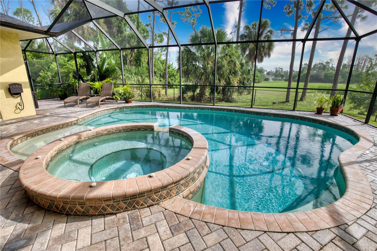 39 TEE VIEW PL, ROTONDA WEST, FL, 33947