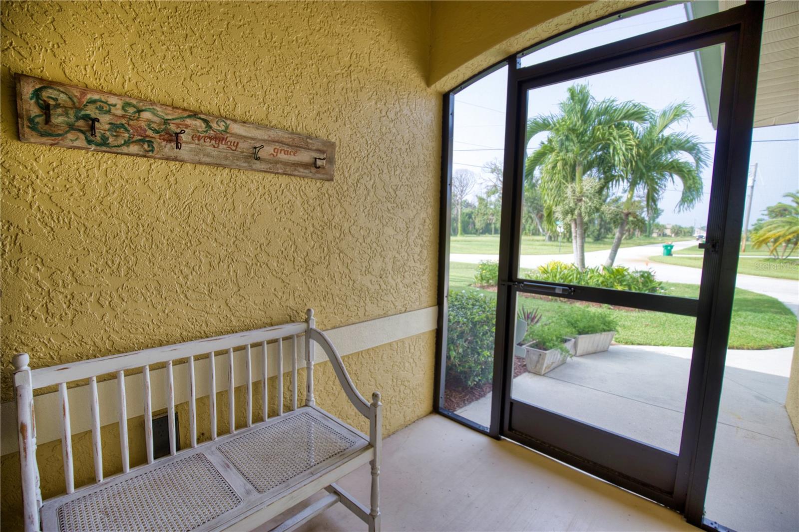 39 TEE VIEW PL, ROTONDA WEST, FL, 33947