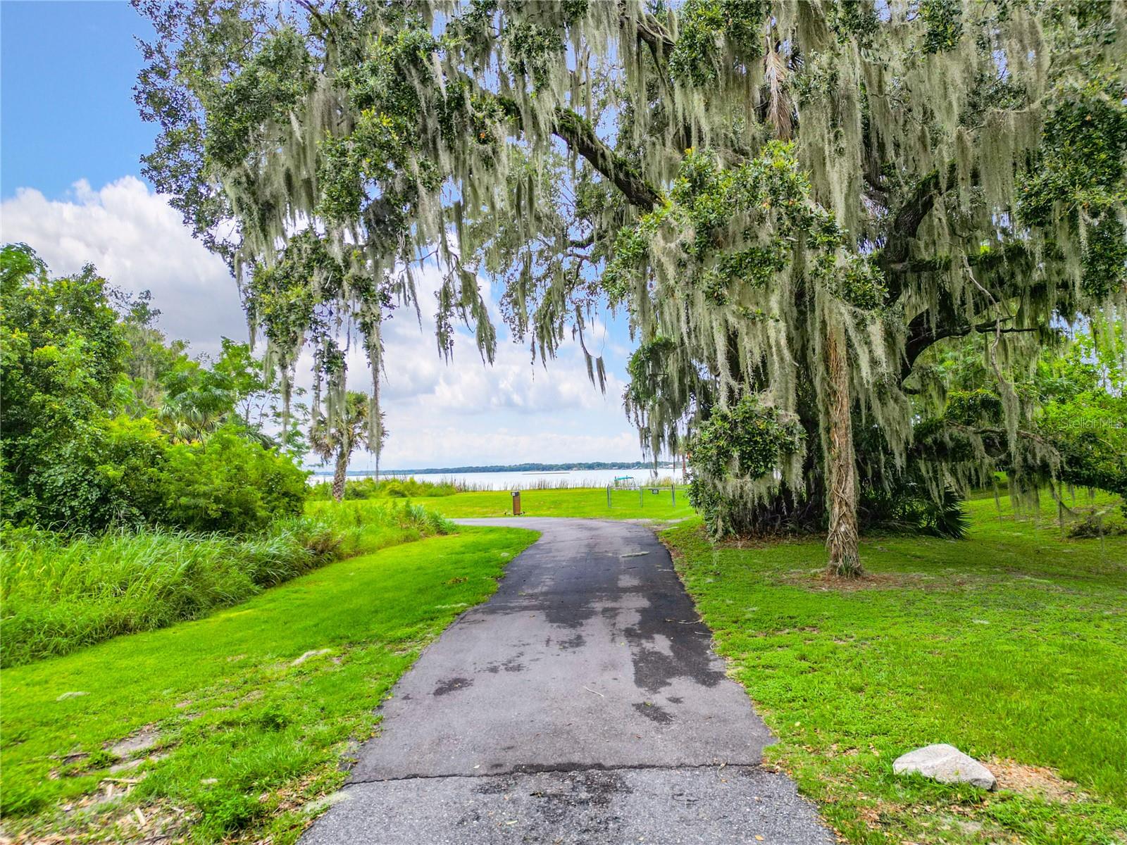 SHORE ACRES DR, LEESBURG, FL, 34748