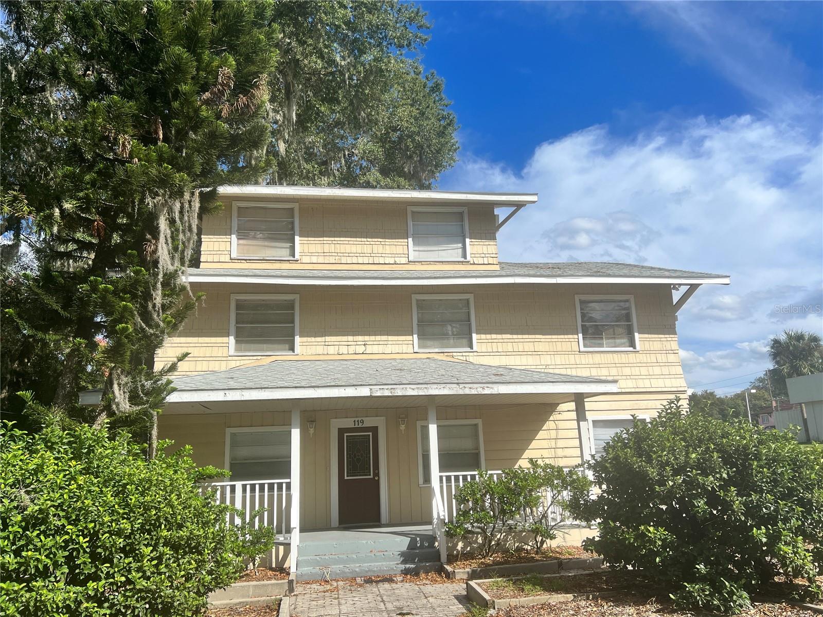 119 N ORANGE AVE, DELAND, FL, 32720