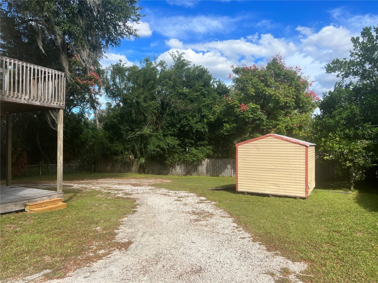 119 N ORANGE AVE, DELAND, FL, 32720