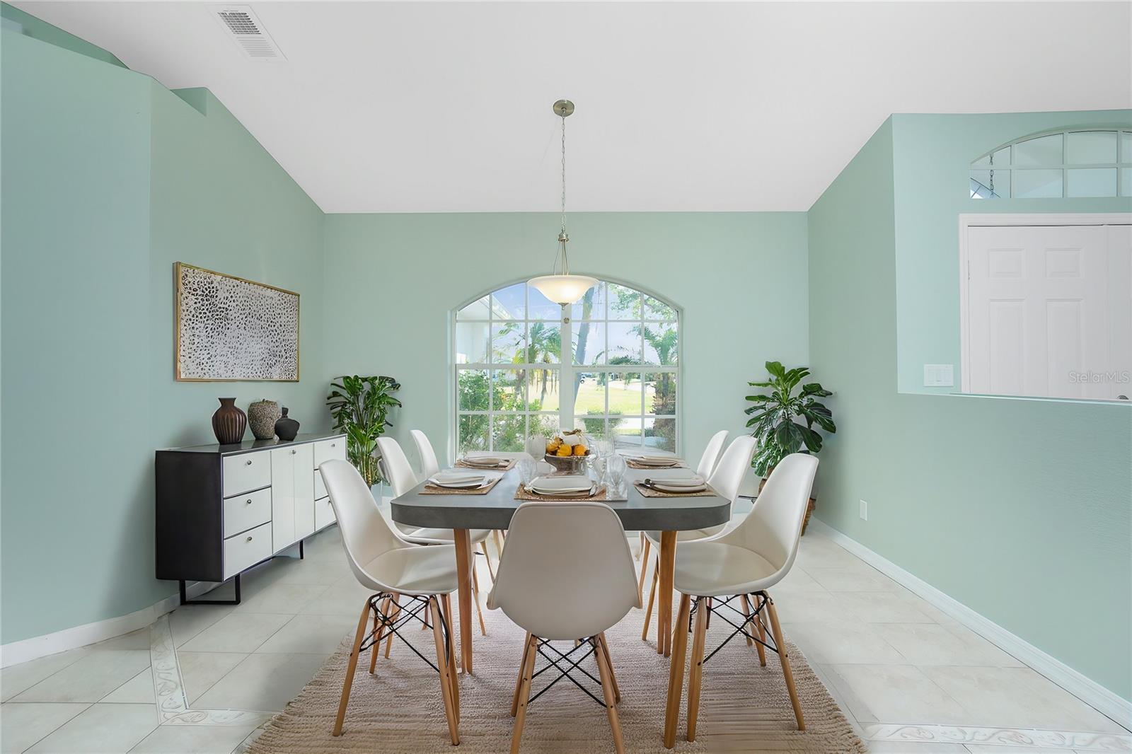 217 ROTONDA CIR, ROTONDA WEST, FL, 33947