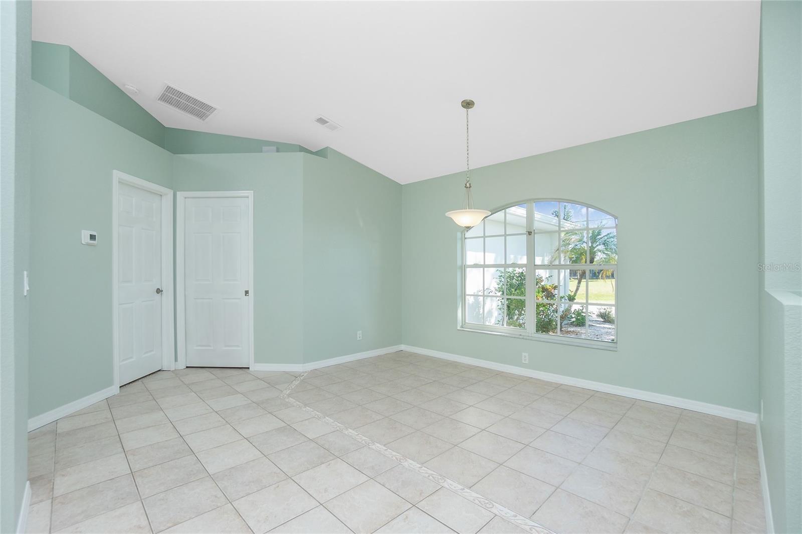 217 ROTONDA CIR, ROTONDA WEST, FL, 33947
