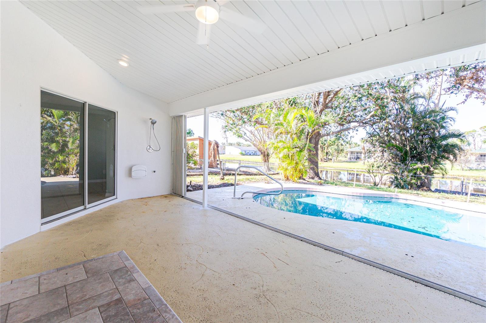 217 ROTONDA CIR, ROTONDA WEST, FL, 33947