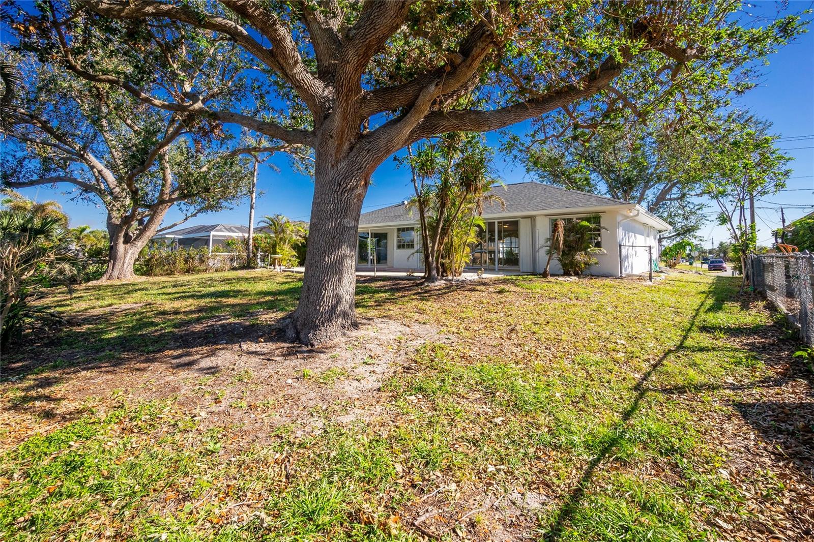 217 ROTONDA CIR, ROTONDA WEST, FL, 33947