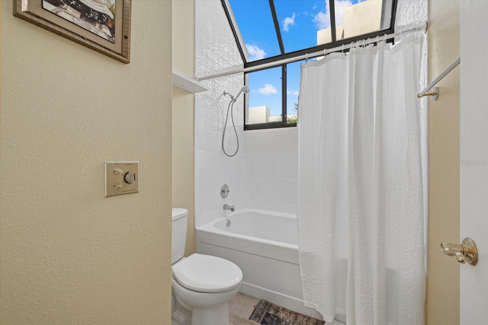 2012 HARBOURSIDE DR #2102, LONGBOAT KEY, FL, 34228