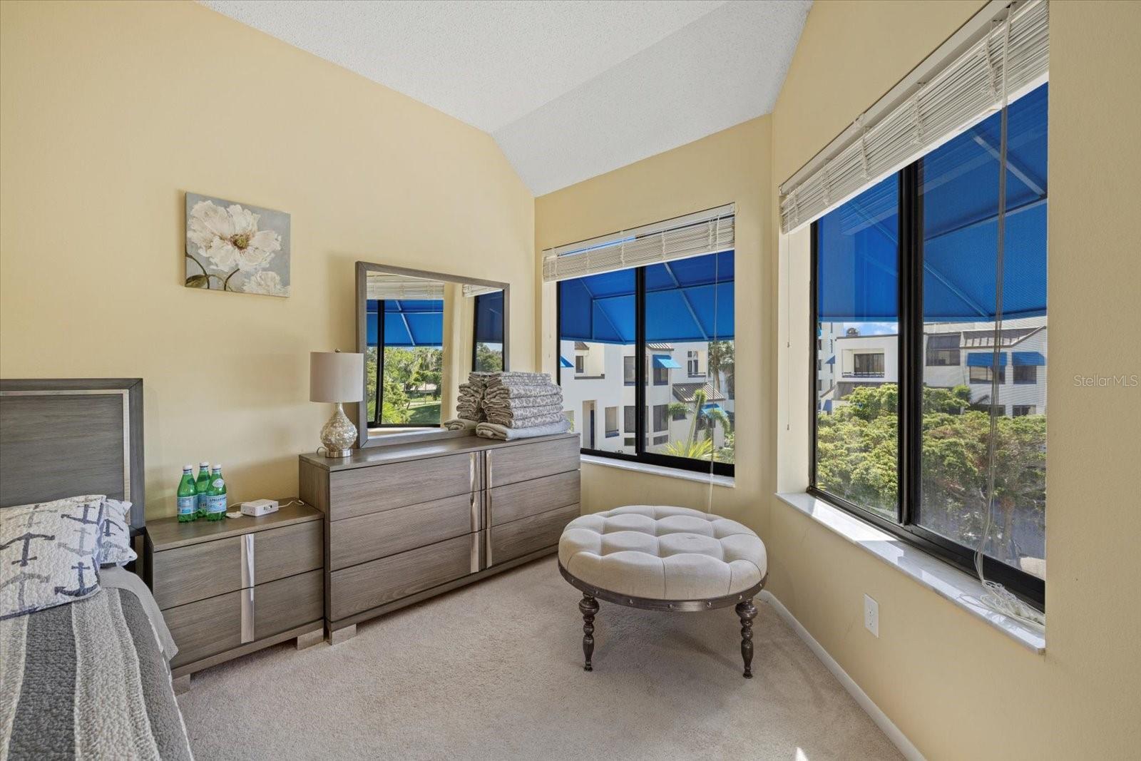 2012 HARBOURSIDE DR #2102, LONGBOAT KEY, FL, 34228