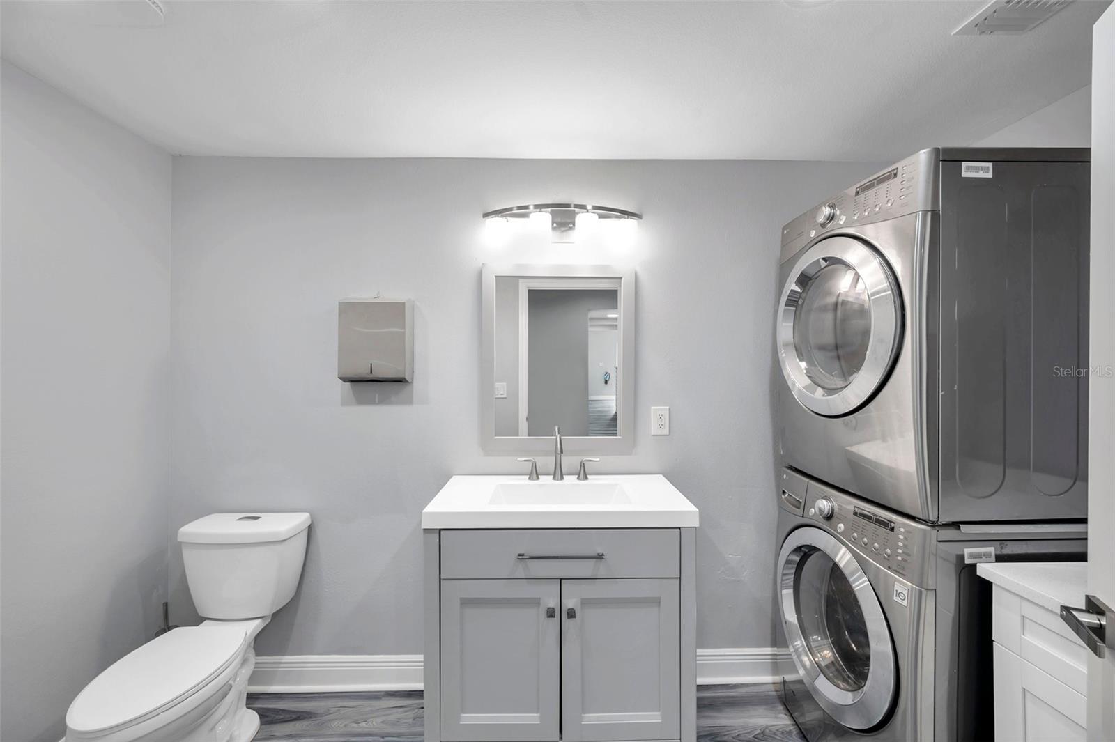 7949 ULMERTON RD, LARGO, FL, 33771