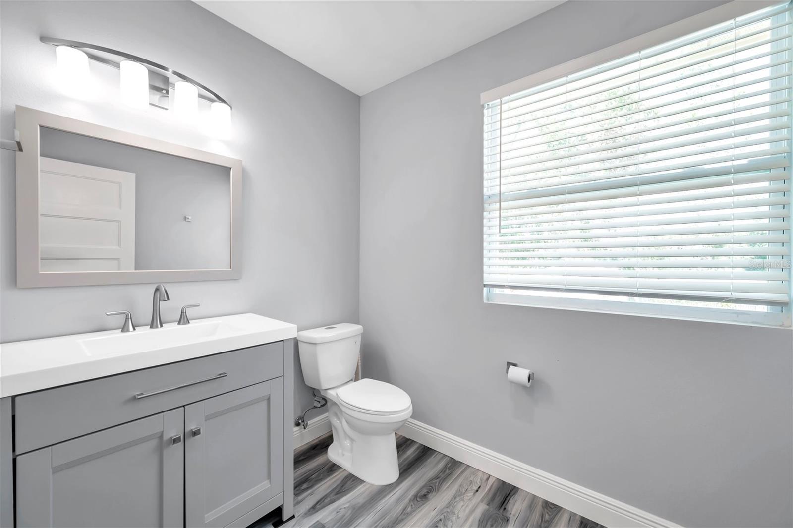 7949 ULMERTON RD, LARGO, FL, 33771