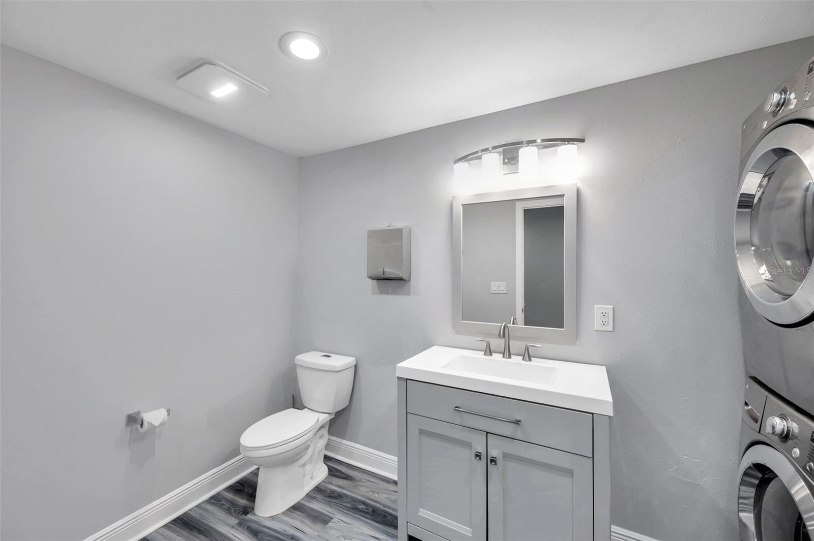 7949 ULMERTON RD, LARGO, FL, 33771