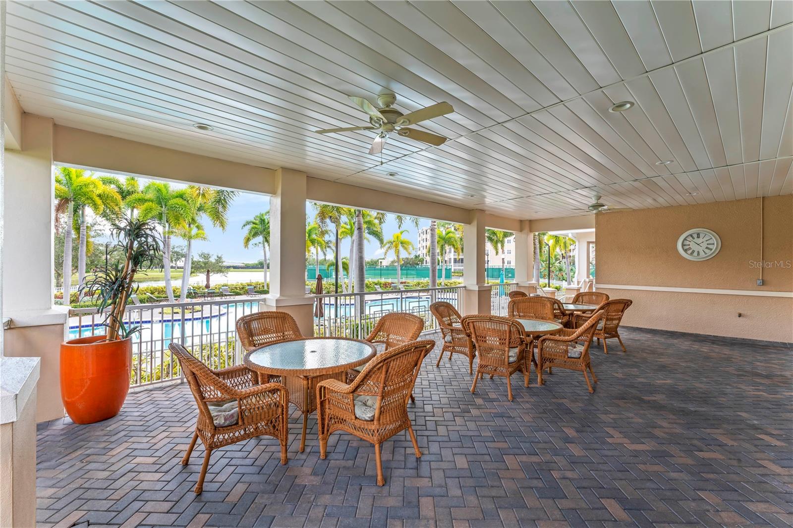 7070 KEY HAVEN RD #305, SEMINOLE, FL, 33777