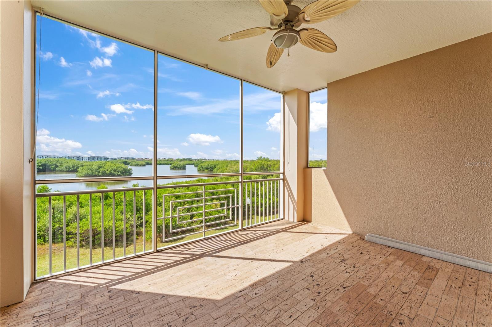 7070 KEY HAVEN RD #305, SEMINOLE, FL, 33777