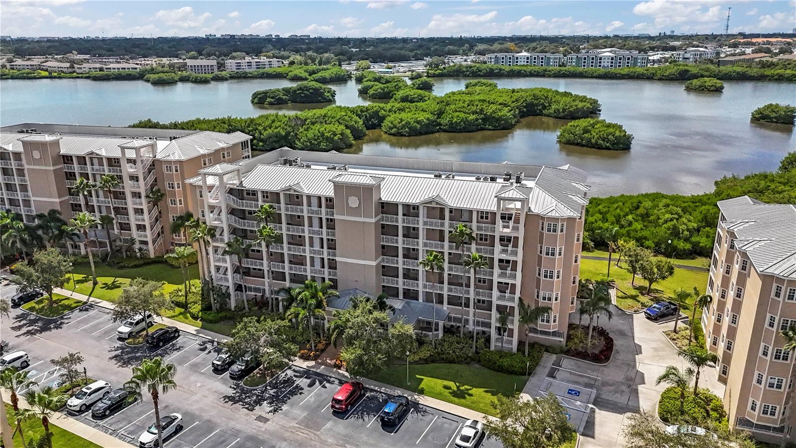 7070 KEY HAVEN RD #305, SEMINOLE, FL, 33777