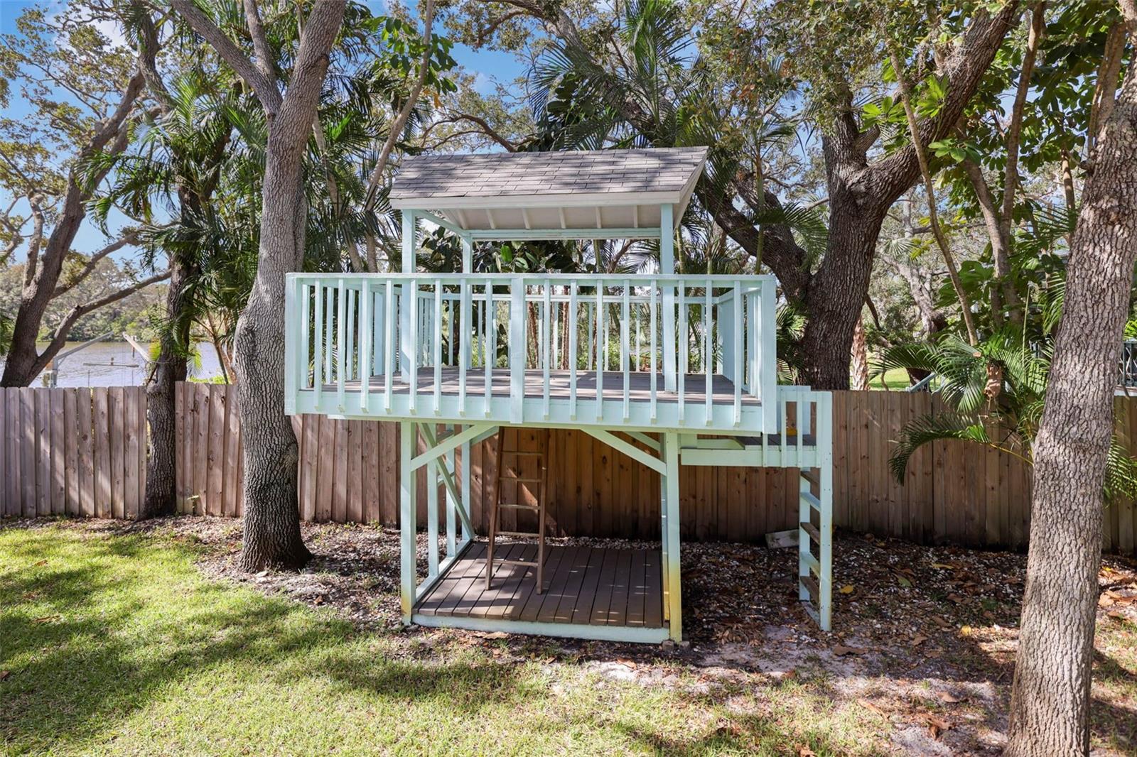 1820 1/2 N WASHINGTON AVE, CLEARWATER, FL, 33755